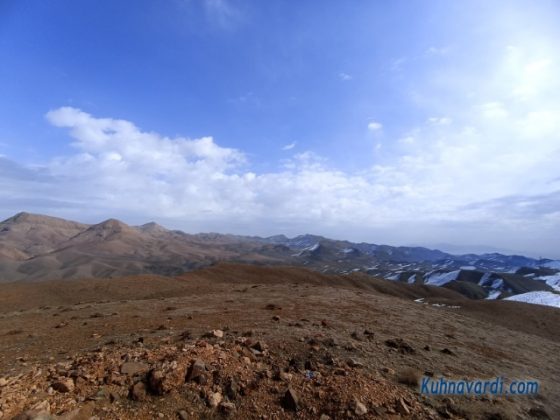 قله های منطقه خجیر از روی قله سرخ