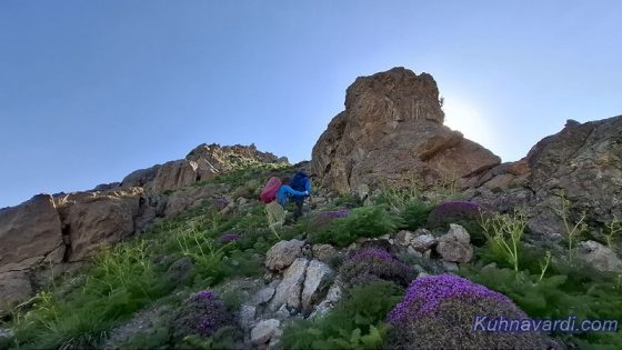در مسیر یال به سمت قله