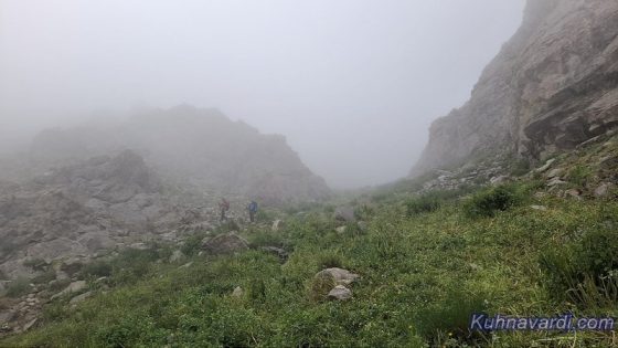انتهای دره کلجاران و نقطه ورود به دره بریر در مسیر فرود