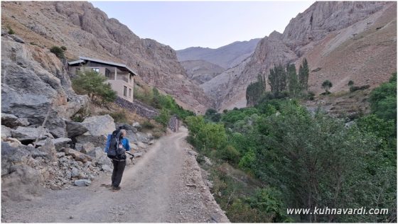 ابتدای مسیر. روستای لالون